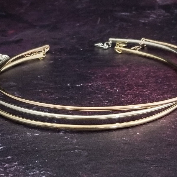 Minimalist Collars