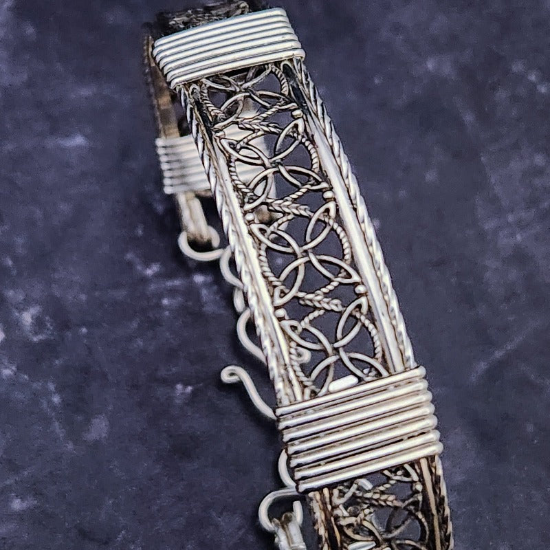 SOLD OUT - Jewelry Class, DEKKA BRACELETS, March 29th, Farragut Community Center