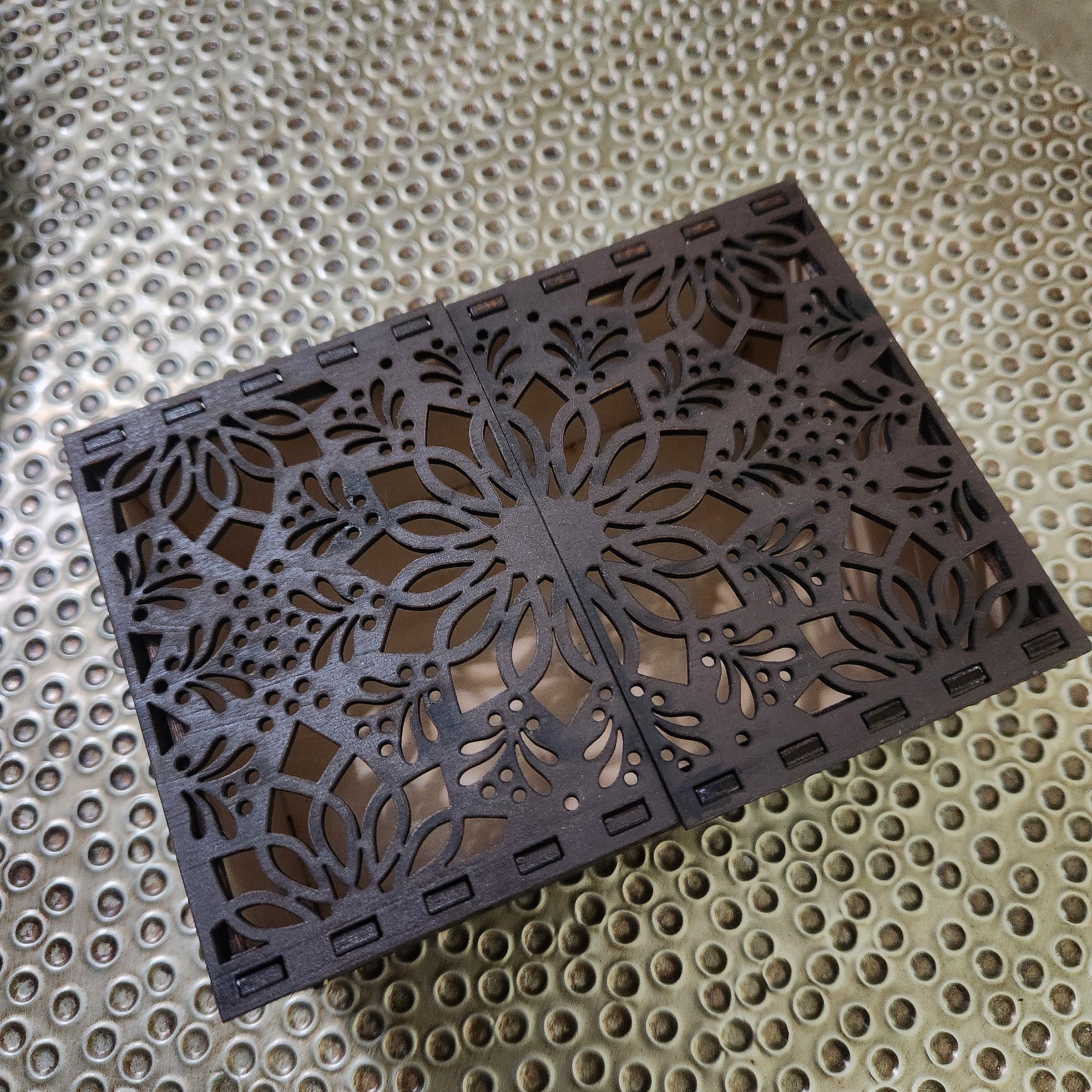 Kommano Box, Storage or Gift Box, Expresso & Natural