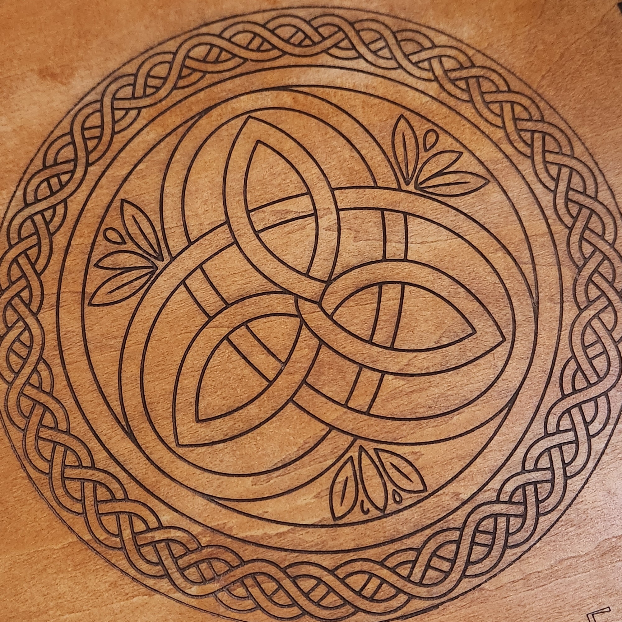 SCRABBLE Game Set, Celtic Circle - CAN BE PERSONALIZED - The Navarri Game Collection