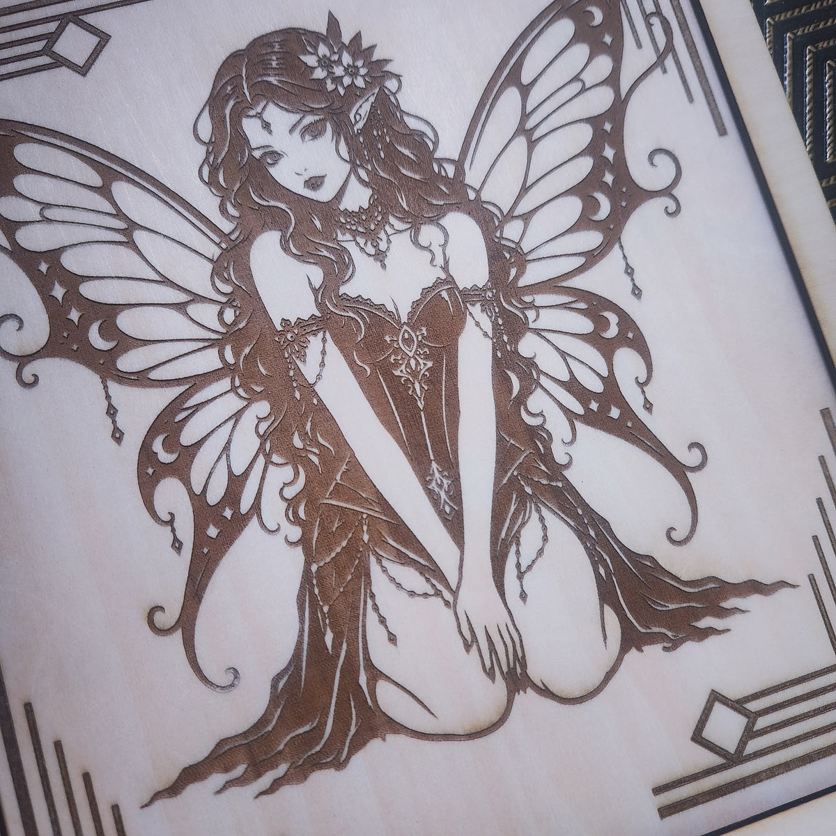DOMINO Heritage Game Set - Gothic Fairy